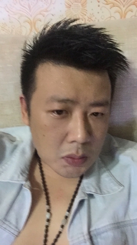 沐浴阳光的第一张照片--长乐相亲网