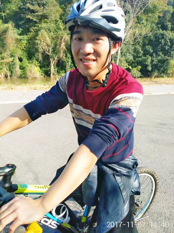 丹叶的第一张照片--长乐相亲网