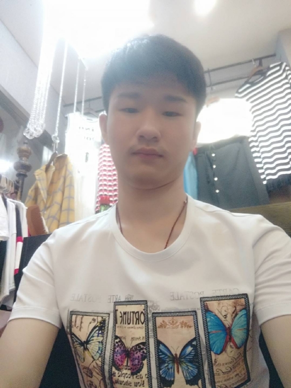 许你一世的第一张照片--长乐相亲网