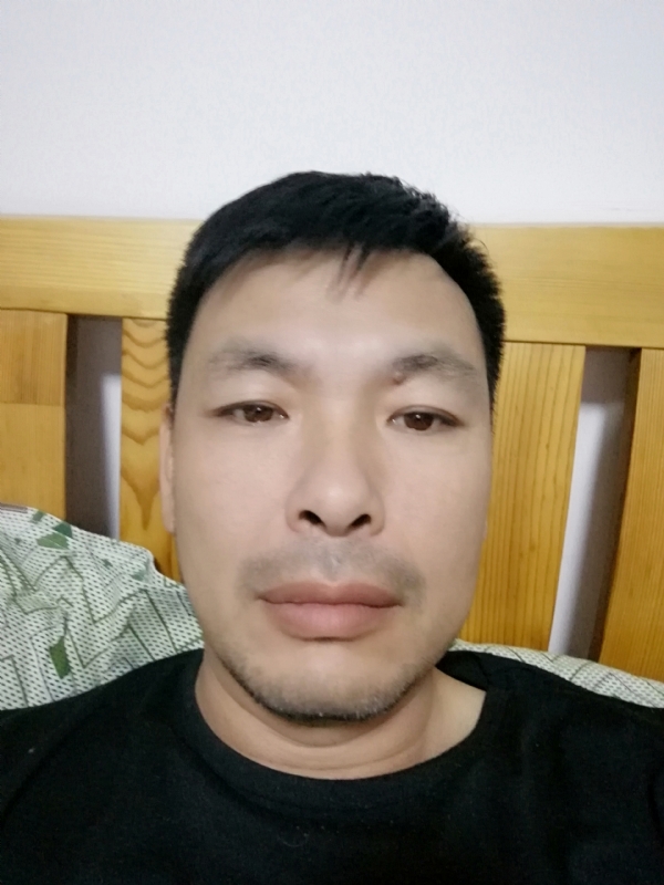不爱当牛的第一张照片--长乐相亲网