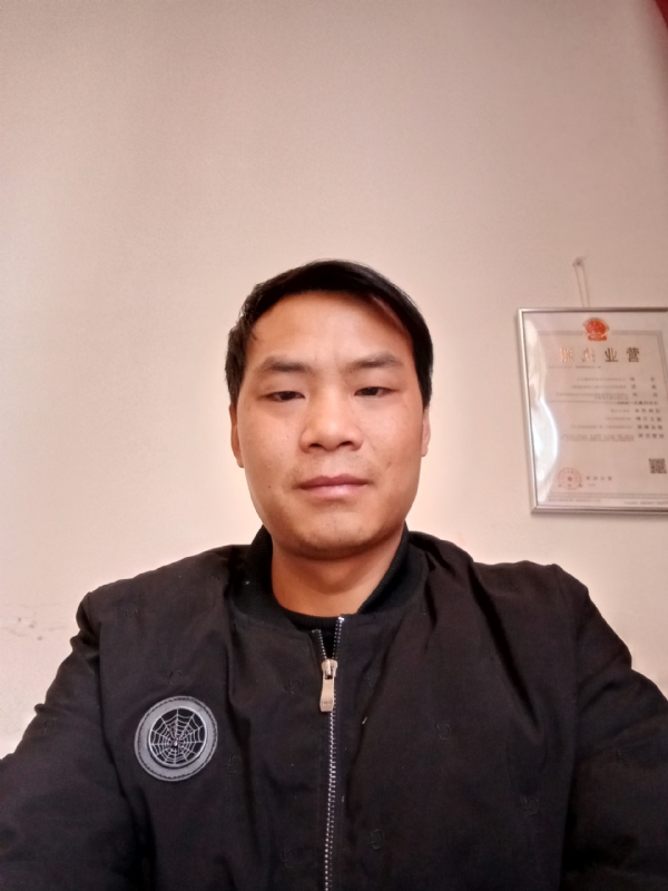 追寻爱情她在哪里的第一张照片--长乐相亲网