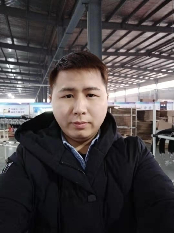 刀锋的第一张照片--长乐相亲网