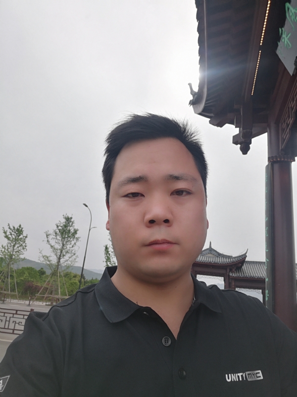 微笑的第一张照片--长乐相亲网