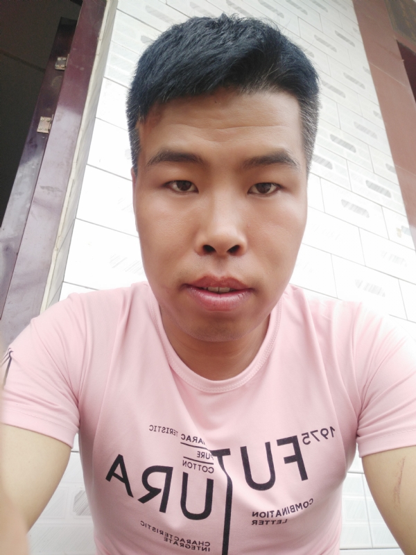 守护爱情的第一张照片--长乐相亲网