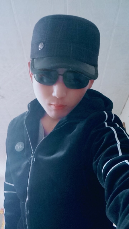 等你的季节的第一张照片--长乐相亲网