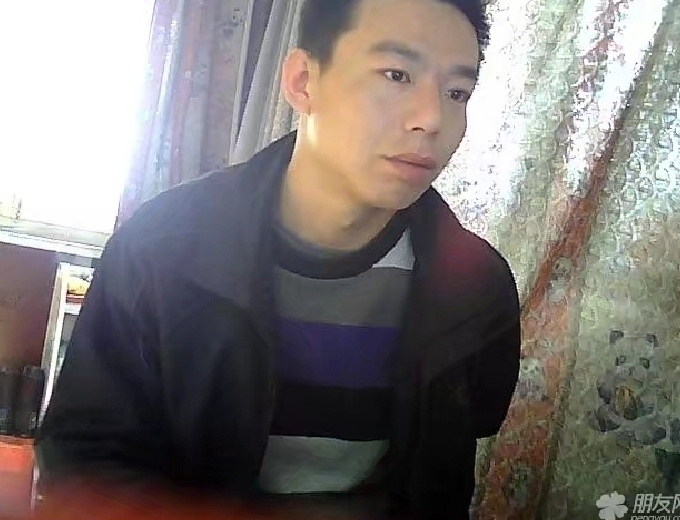 向钱奔跑的第一张照片--长乐相亲网
