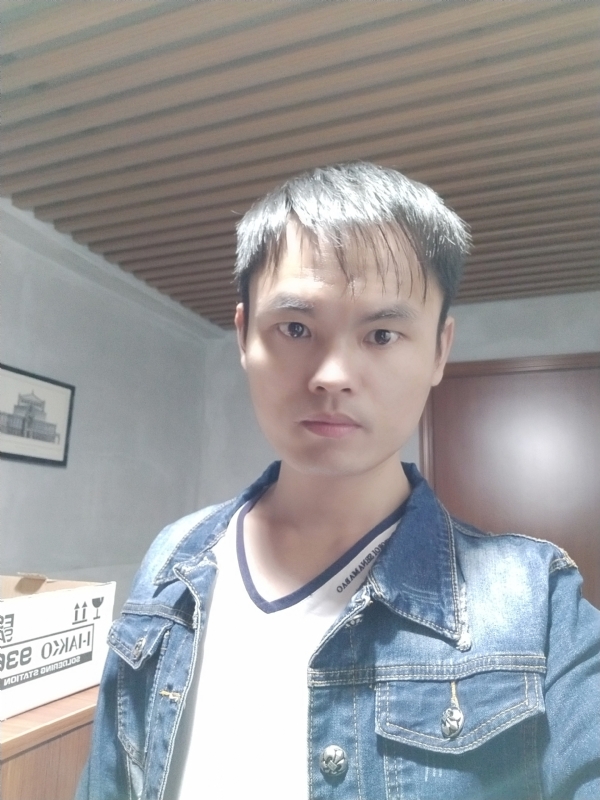 阿信的第一张照片--长乐相亲网