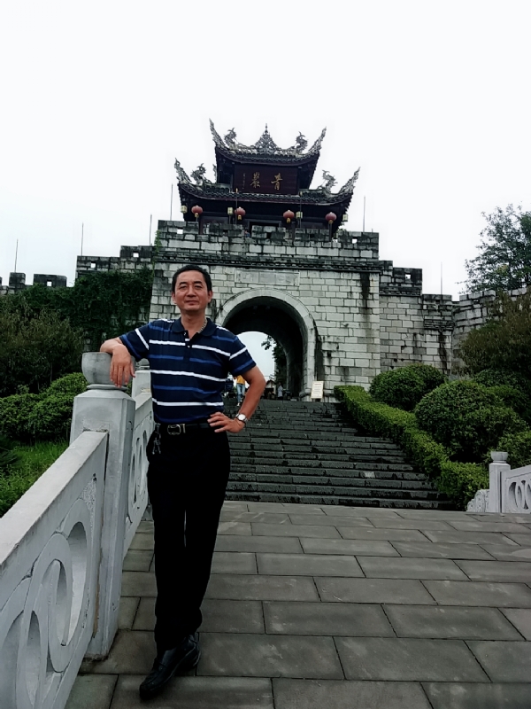 真心的龙的第六张照片--长乐相亲网