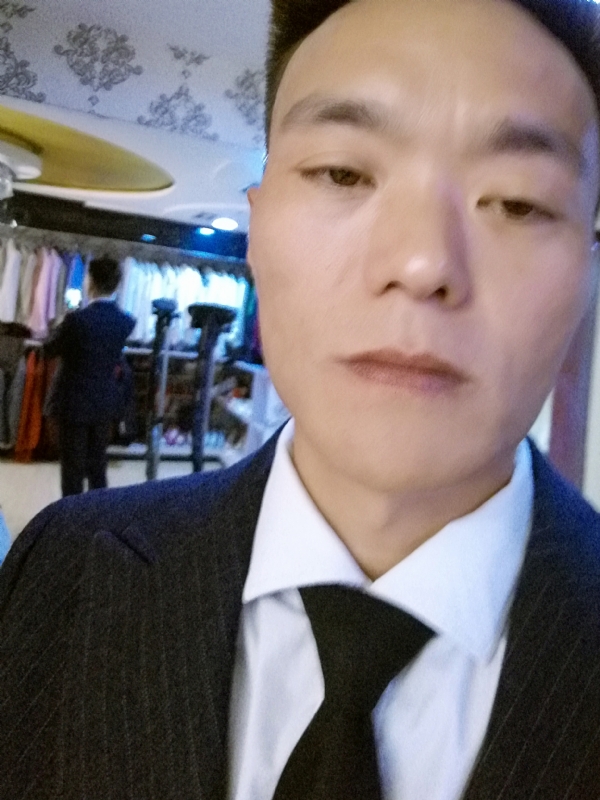 醉酒的蝴蝶的第二张照片--长乐相亲网