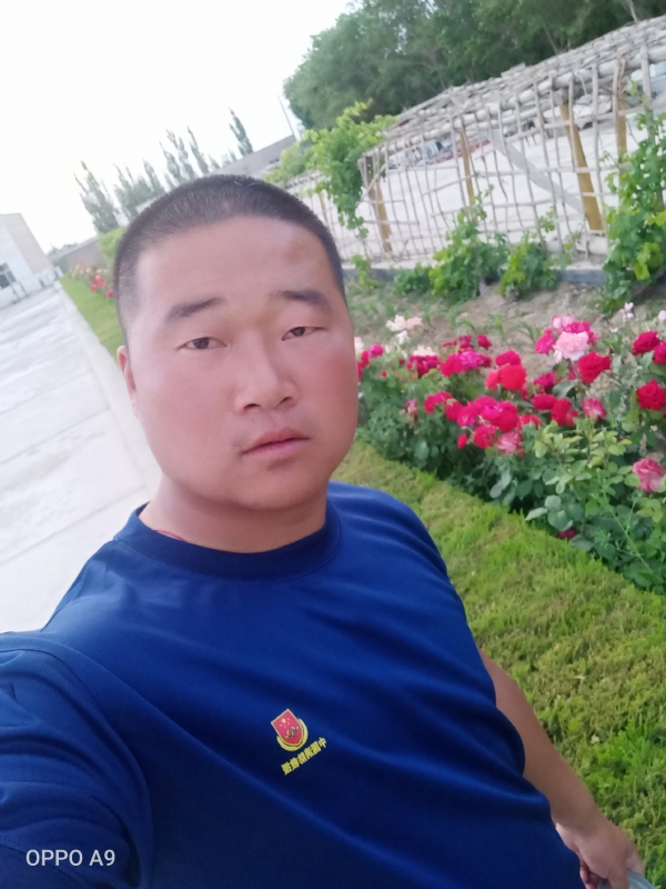 奋斗中的青春最美丽的第一张照片--长乐相亲网