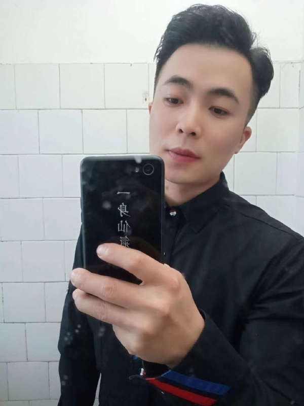 画地为牢的第一张照片--长乐相亲网
