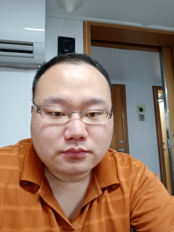 努力爱一次的第一张照片--长乐相亲网