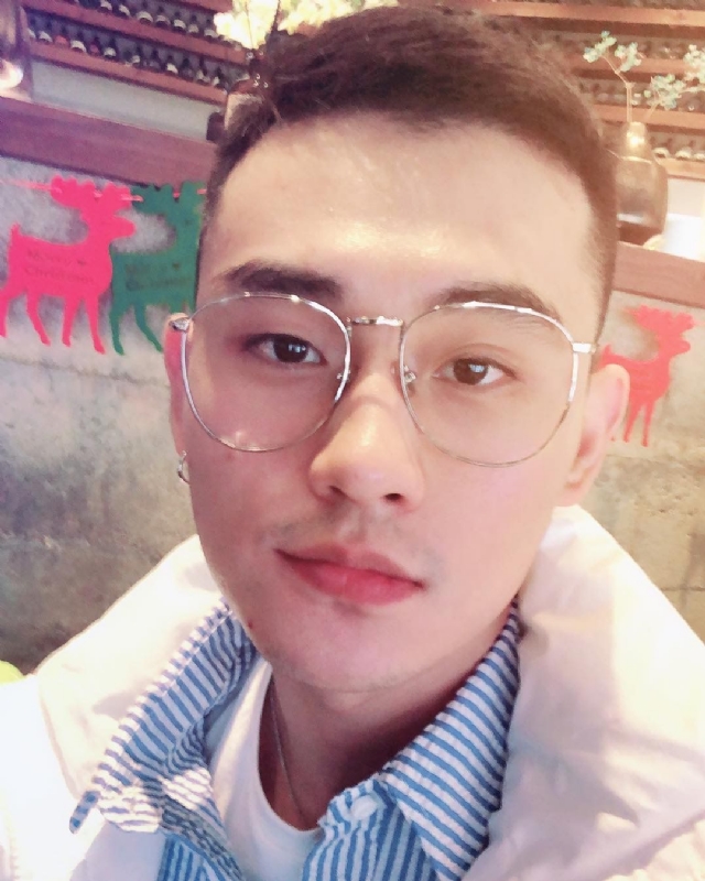 胡强很孤单的第一张照片--长乐相亲网