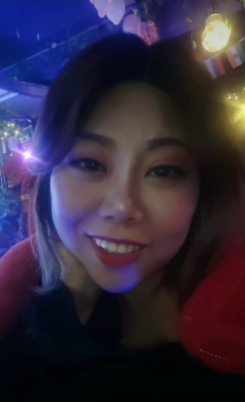 收快递的费仙女的第一张照片--长乐相亲网