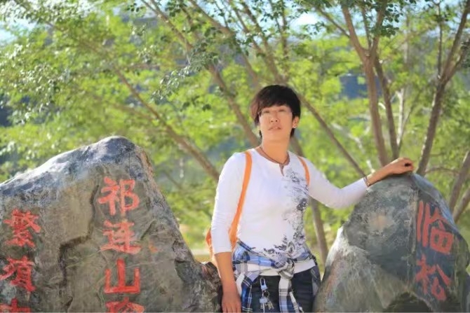 弱水河边青春草的第一张照片--长乐相亲网