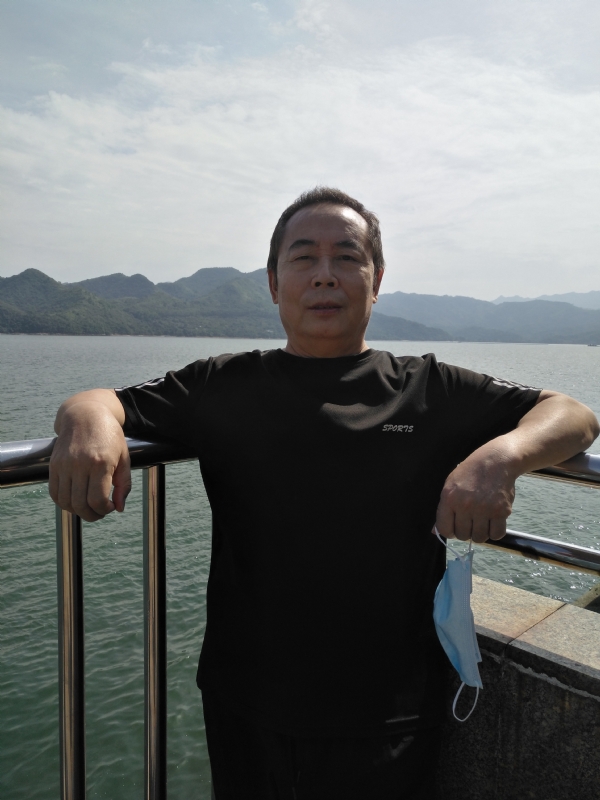 重振雄风的第四张照片--长乐相亲网