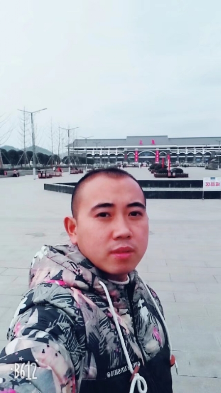 爱相随的第一张照片--长乐相亲网