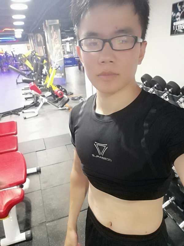 石榴裙下的第一张照片--长乐相亲网