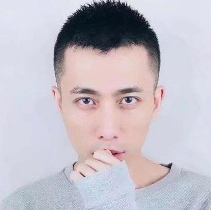 辛酉的第一张照片--长乐相亲网