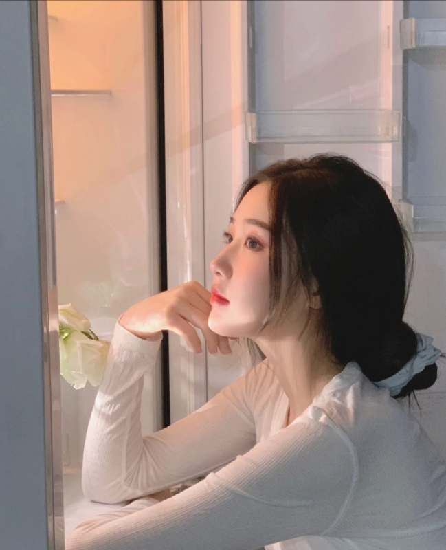 風吹過臉頰的第一张照片--长乐相亲网