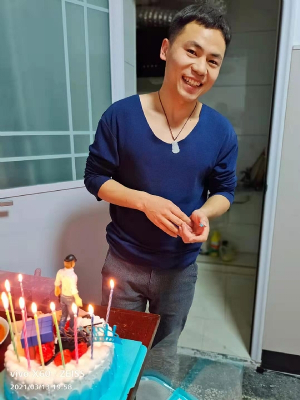 找结婚对象的第一张照片--长乐相亲网