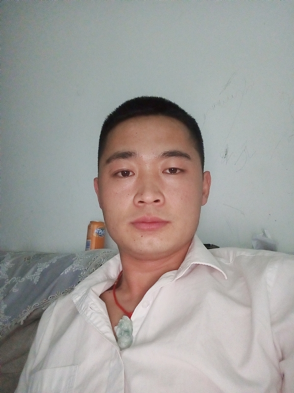 也许太年轻的第一张照片--长乐相亲网