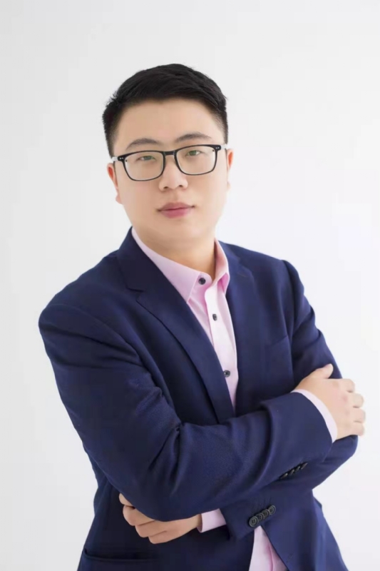 周的第二张照片--长乐相亲网