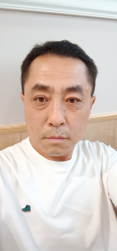 大漠孤烟的第一张照片--长乐相亲网