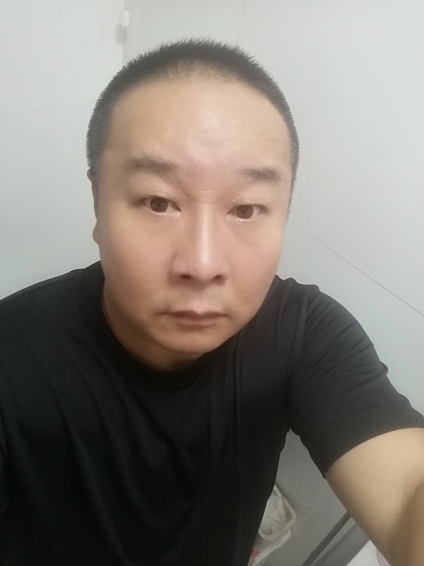 一束光的第一张照片--长乐相亲网
