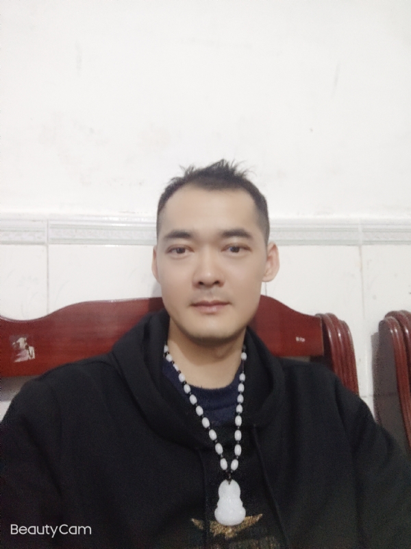 快乐的等待的第一张照片--长乐相亲网