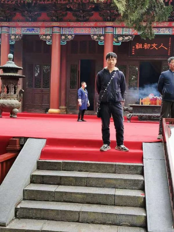 单身的小草的第三张照片--长乐相亲网