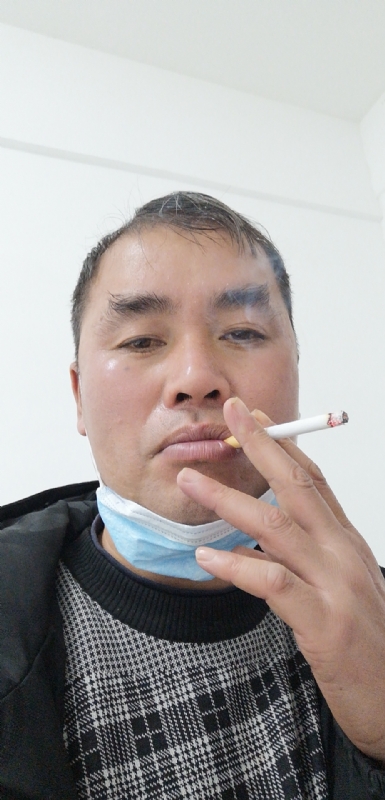 龙心的第一张照片--长乐相亲网
