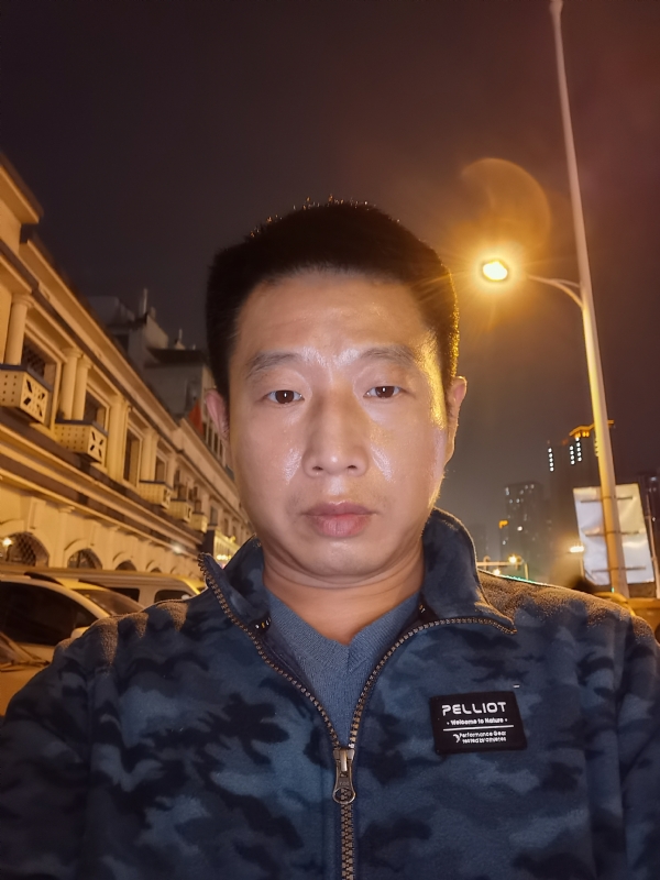 偷偷说的第一张照片--长乐相亲网