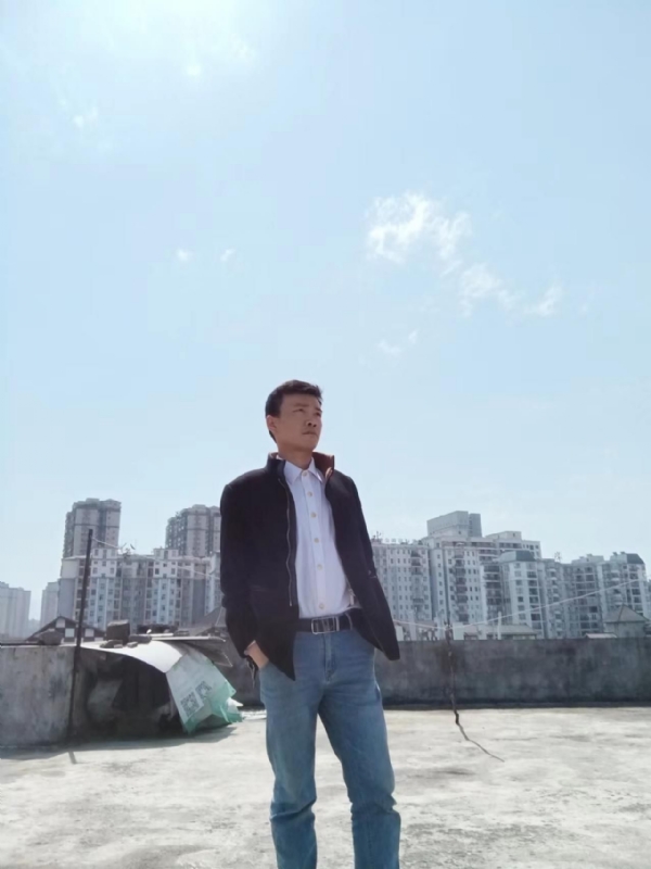 蓝色心情的第一张照片--长乐相亲网