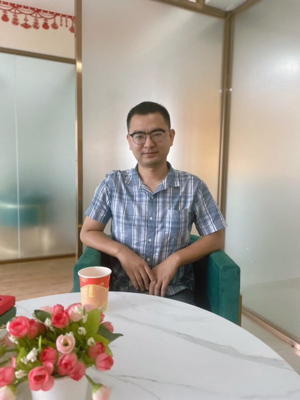 微尘的第二张照片--长乐相亲网