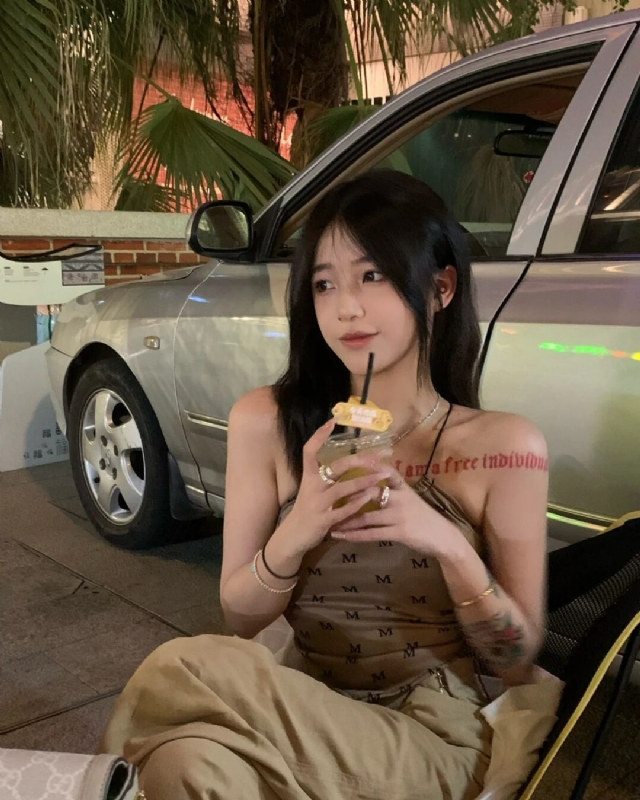 娜娜的第一张照片--长乐相亲网