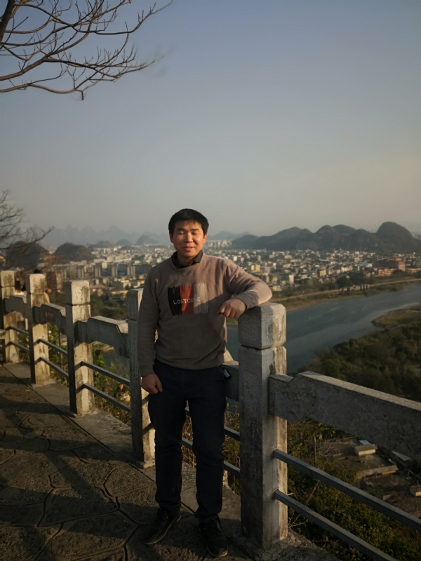 漓江之上的第三张照片--长乐相亲网