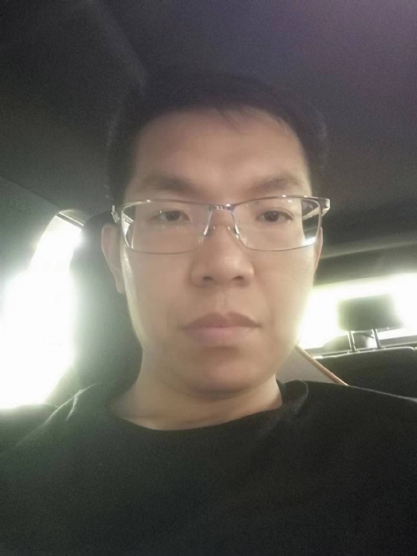 小黑包的第二张照片--长乐相亲网