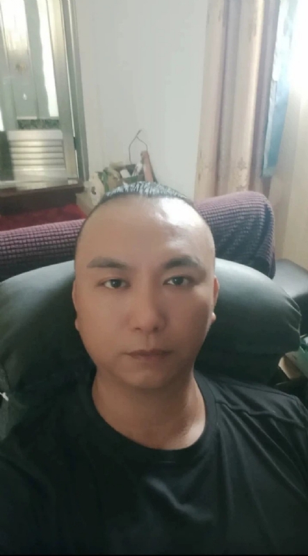 施逸森的第一张照片--长乐相亲网