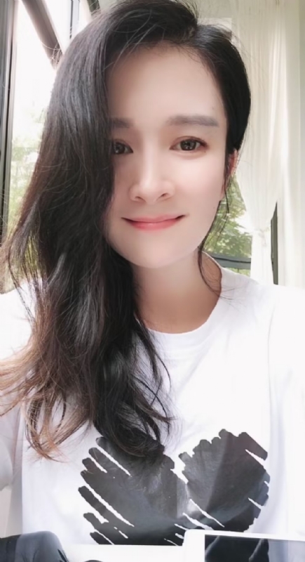 晨曦的第一张照片--长乐相亲网