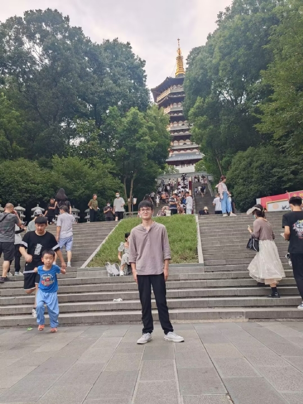 阳光男孩的第五张照片--长乐相亲网