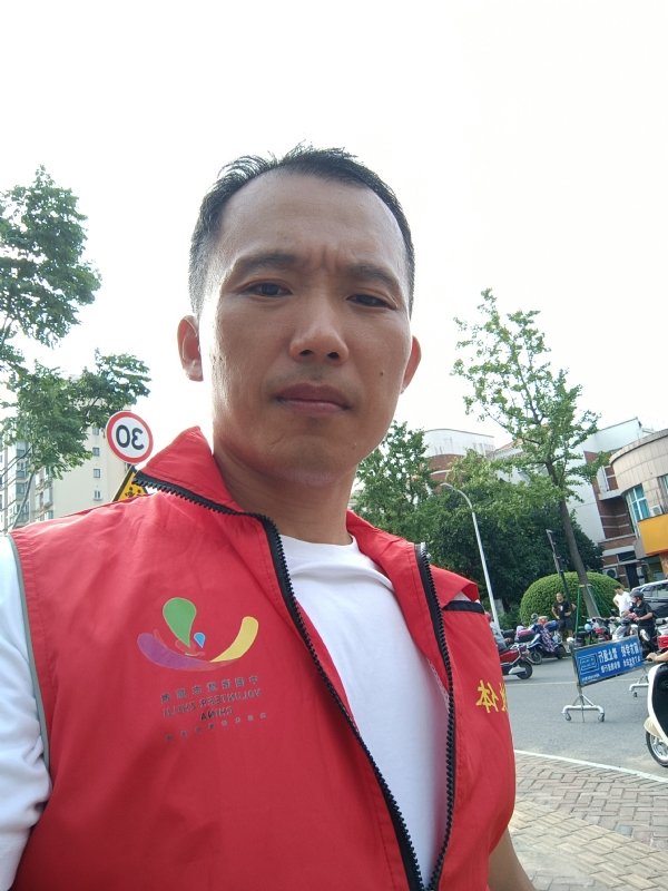 难遇难求的第一张照片--长乐相亲网