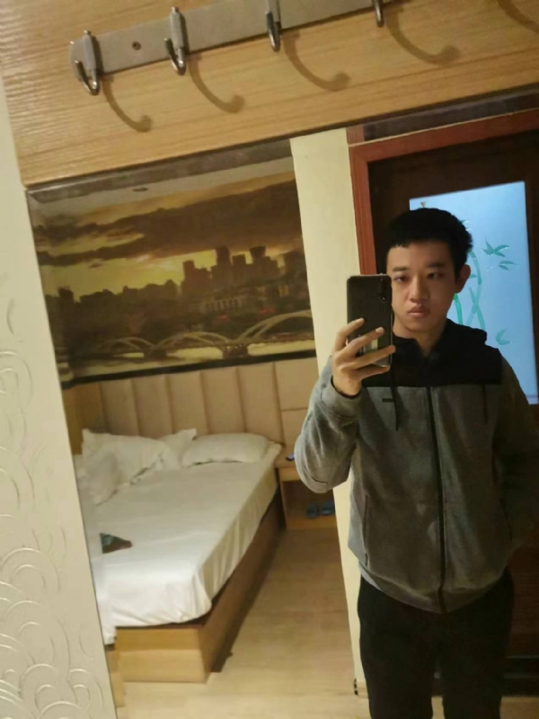 阵雨的第一张照片--长乐相亲网