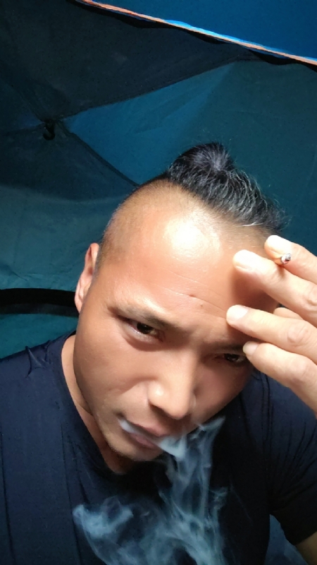 伯爵的第四张照片--长乐相亲网