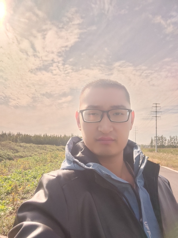 温暖胸膛的第一张照片--长乐相亲网
