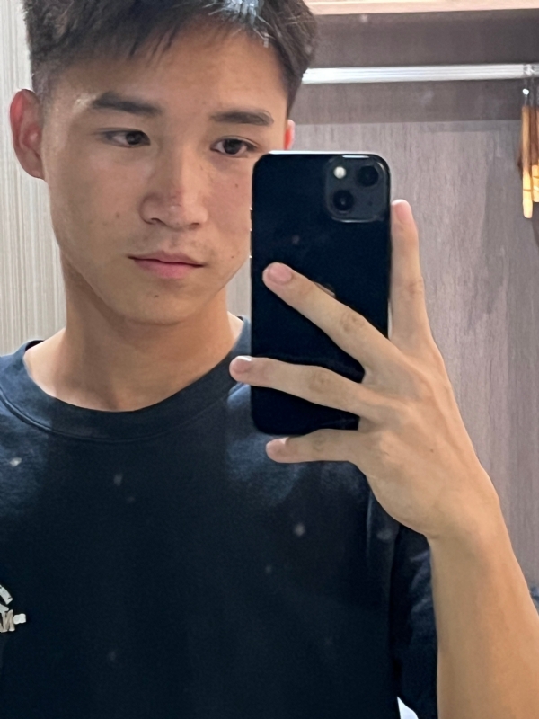 画家的第一张照片--长乐相亲网