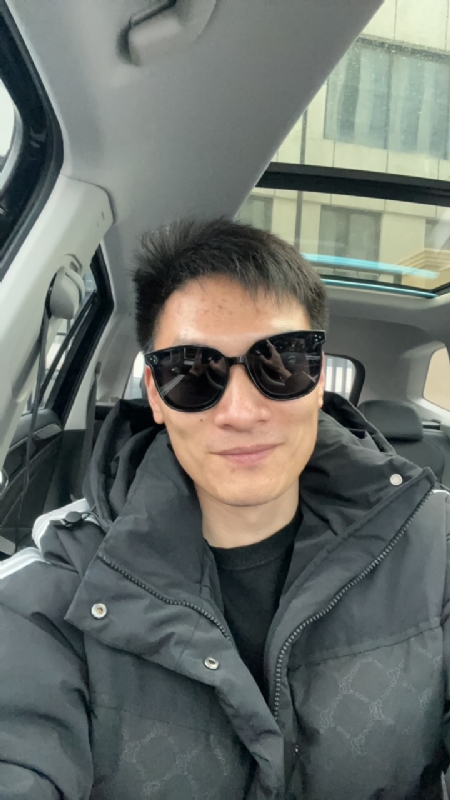男孩的第一张照片--长乐相亲网