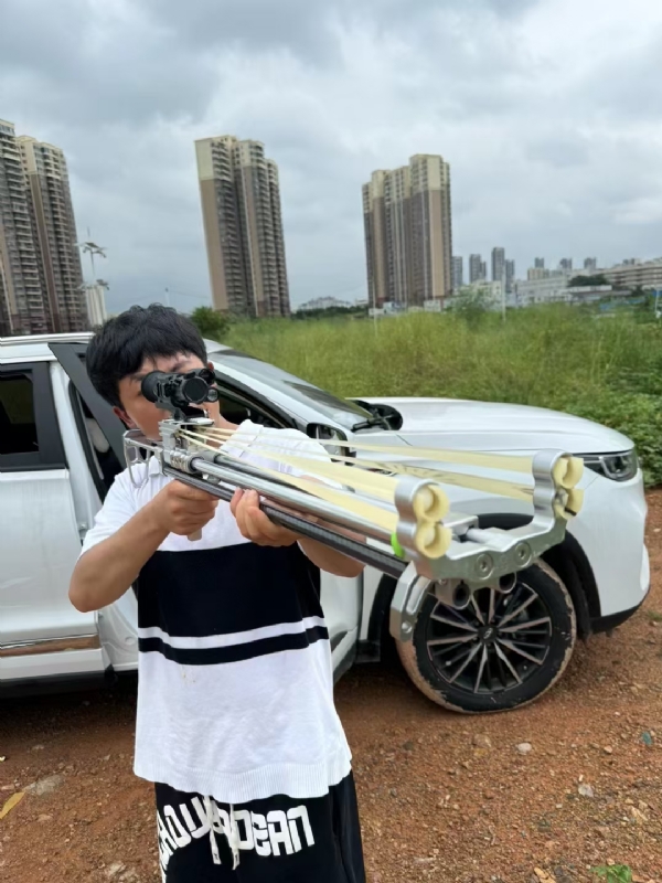 凌其飞的第四张照片--长乐相亲网