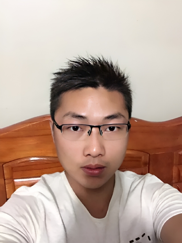 炽热的岩浆的第一张照片--长乐相亲网