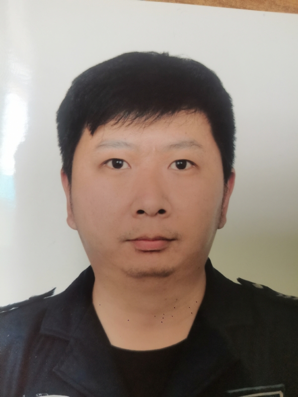 吕嘉的第一张照片--长乐相亲网